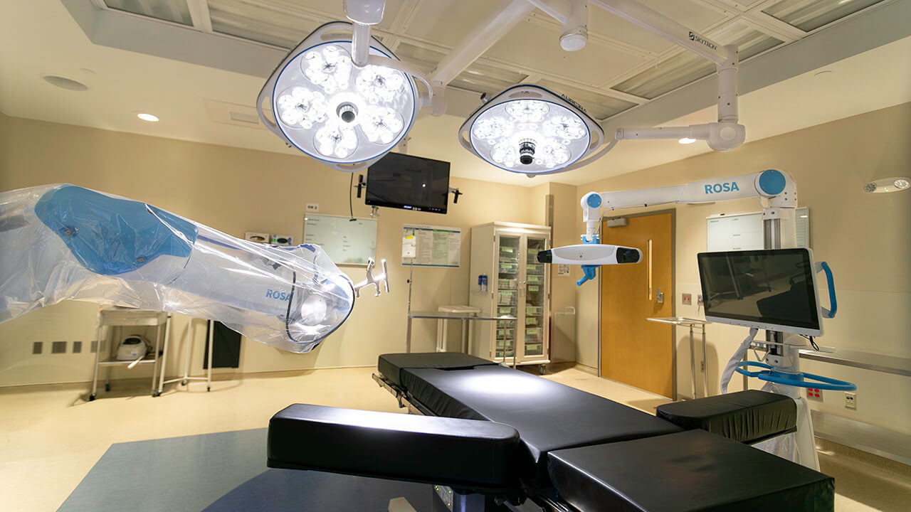 ROSA Robot in an operating room at HSHS St. Nicholas hospital