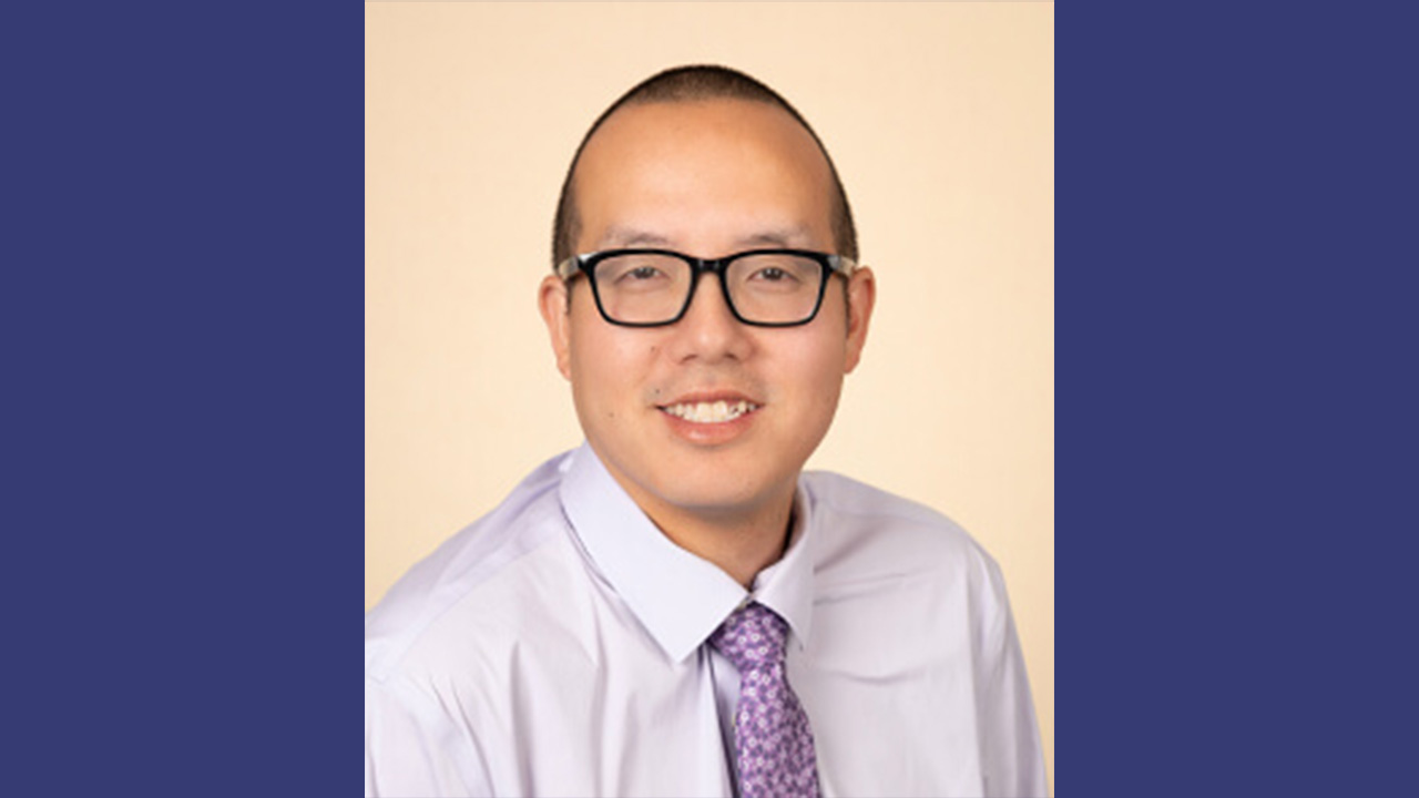 Dr. Chee Nou Lee smiling at the camera